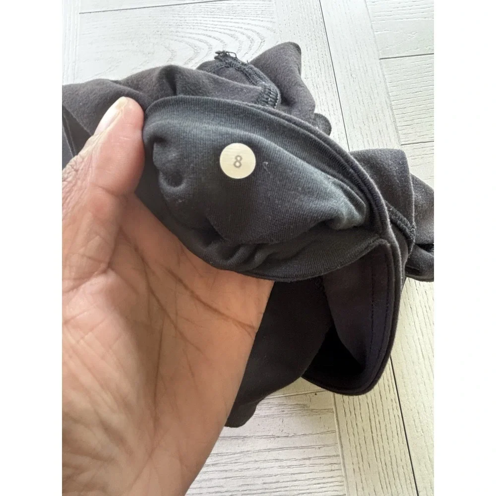 Lululemon Women's Black Yoga Pants Size: 8 Good Condition